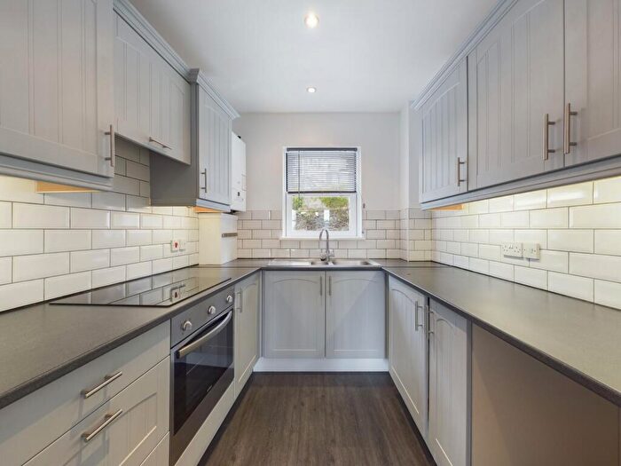 1 Bedroom Flat To Rent In Northgate Street, Launceston, PL15