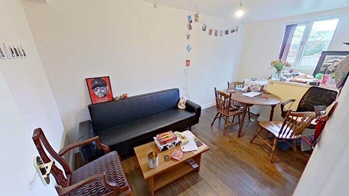 2 Bedroom House To Rent In Flat A Bristol Road, Selly Oak, Birmingham, B29