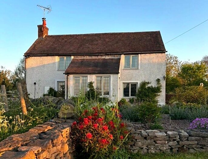3 Bedroom Cottage For Sale In Swinscoe, Near Ashbourne, DE6
