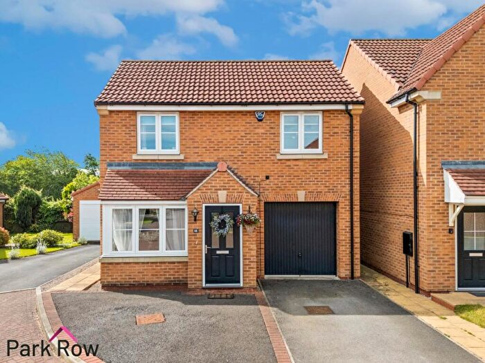 3 Bedroom Detached House For Sale In Fryston View, South Milford, Leeds, LS25