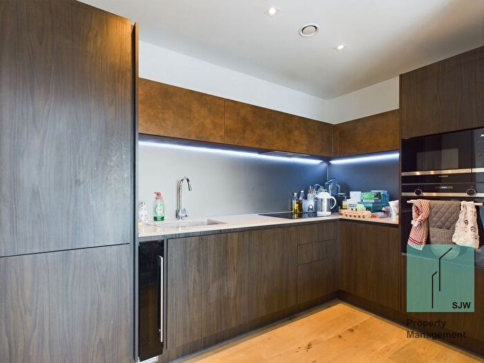 1 Bedroom Flat To Rent In Exchange Gardens, London, SW8