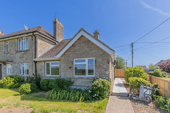 2 Bedroom Terraced Bungalow For Sale In Tuners Lane, Crudwell, SN16
