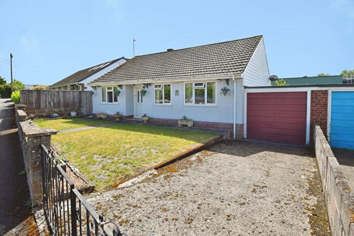 3 Bedroom Bungalow For Sale In The Drove, Amesbury, SP4