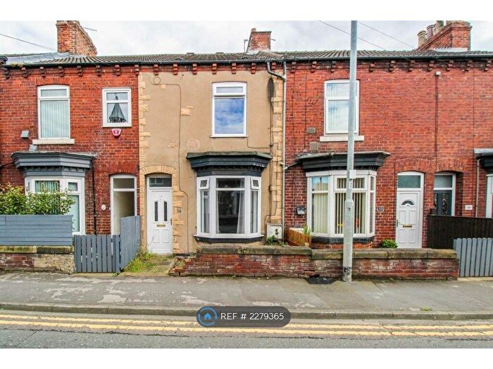 2 Bedroom Terraced House To Rent In Queen Street, Normanton, WF6