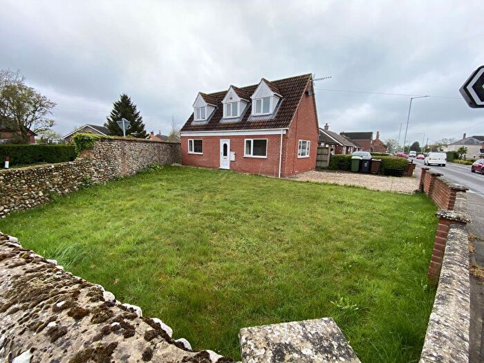 2 Bedroom Bungalow To Rent In Market Street, Shipdham, Thetford, IP25