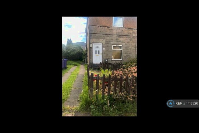 2 Bedroom Maisonette To Rent In Merton Drive, Glasgow, G52