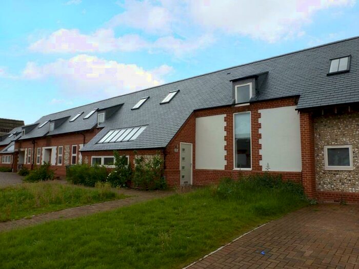 3 Bedroom Barn Conversion To Rent In Hall Farm Close, Feltwell, Thetford, IP26