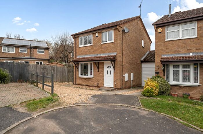 3 Bedroom Detached House For Sale In Berrywood Gardens, Hedge End, Southampton, Hampshire, SO30