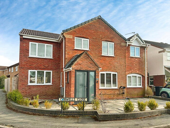 5 Bedroom Detached House For Sale In Cobwells Close, Fleckney, Leicester, LE8