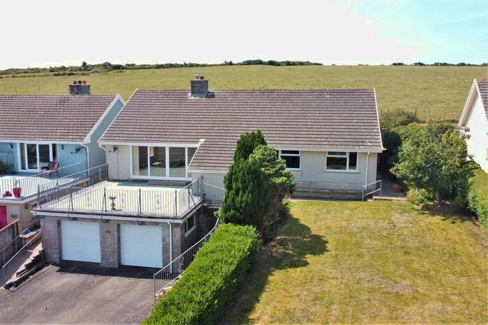 3 Bedroom Bungalow For Sale In Conifer Heights, Keeston, Haverfordwest, SA62