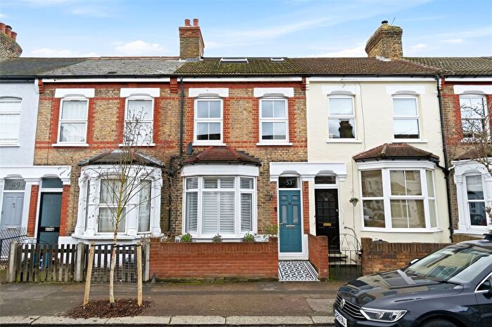 3 Bedroom Terraced House For Sale In Linden Road, Hampton, Middlesex, TW12