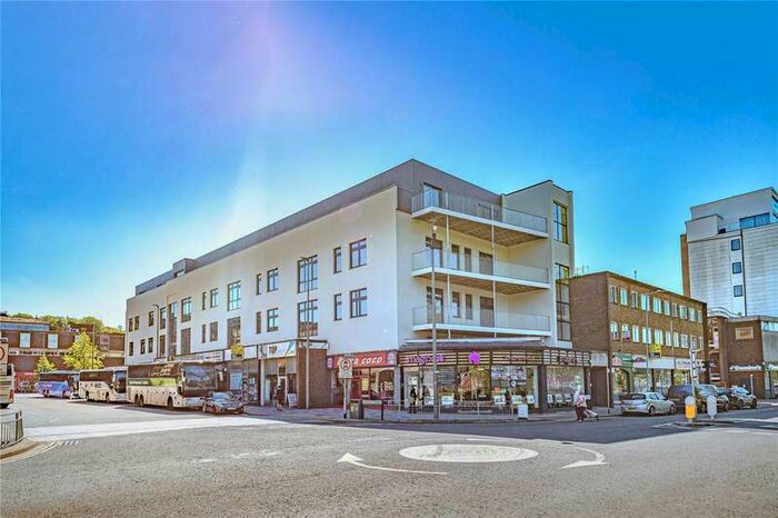 1 Bedroom Apartment To Rent In Bridge Street, Hemel Hempstead, Hertfordshire, HP1