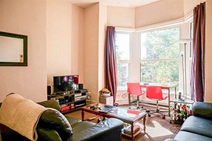 1 Bedroom Flat To Rent In Midland Road, LS6