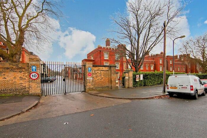 1 Bedroom Flat To Rent In Wellesley Road, The Academy, SE18