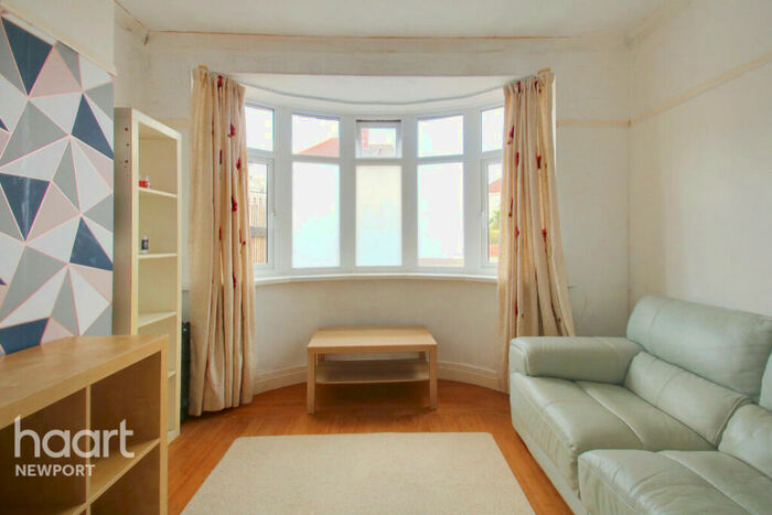 3 Bedroom Semi-Detached House For Sale In Vaughan Williams Drive, Newport, NP19