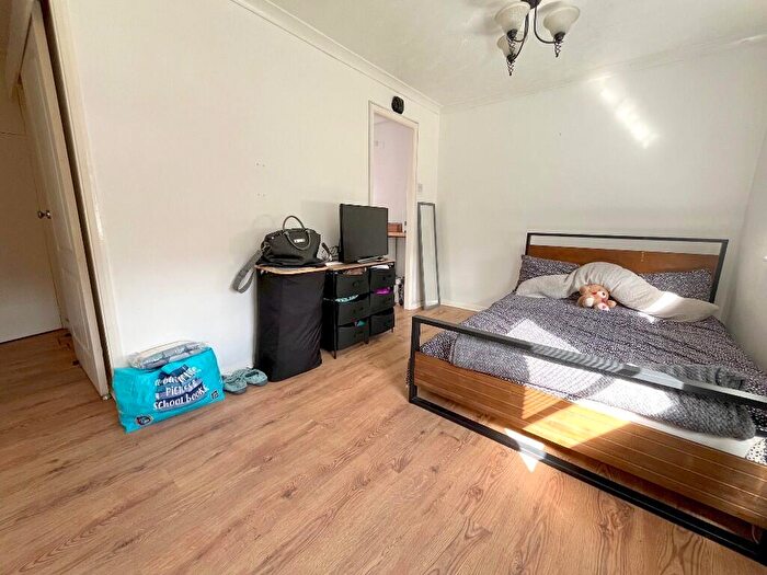 Studio For Sale In Penney Close, Wigston, Leicester, LE18