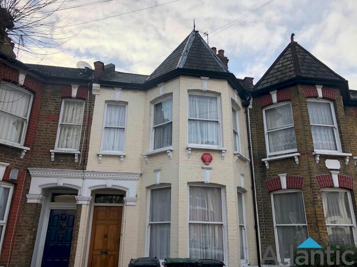 5 Bedroom Terraced House To Rent In Carlingford Road, Turnpike Lane, N15