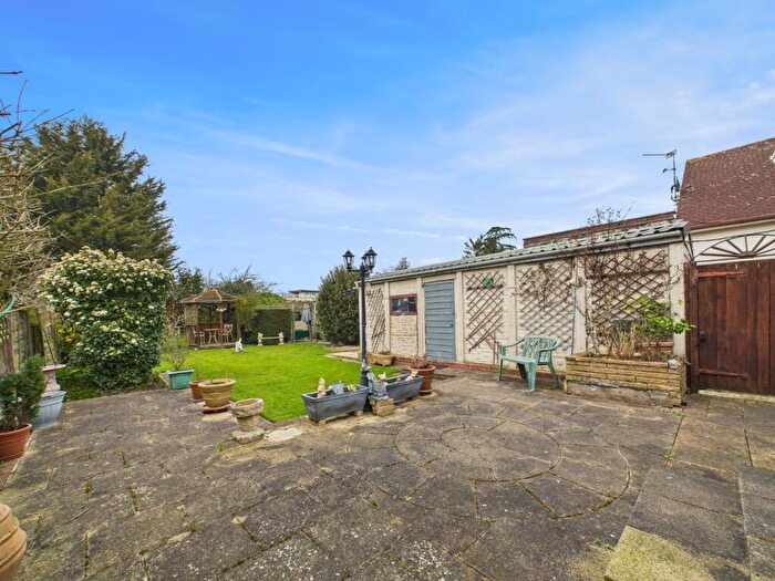 2 Bedroom Detached Bungalow For Sale In Avery Hill Road, London, Greater London, SE9