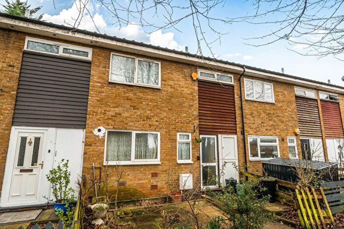 3 Bedroom Detached House For Sale In Chipstead Close, London, SE19