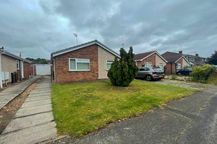 2 Bedroom Bungalow To Rent In Long Meadow, Mansfield, NG19