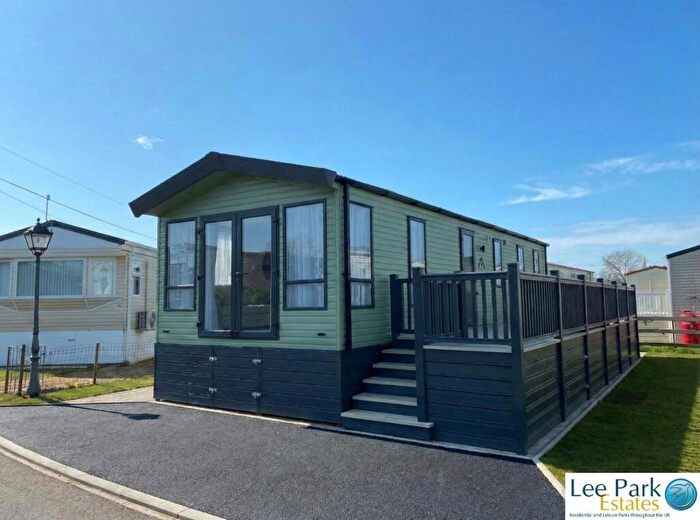2 Bedroom Lodge For Sale In Brand New Luxury Lodge, Little Venice Country Park And Marina, Hampstead Lane, Yalding, Kent, ME18