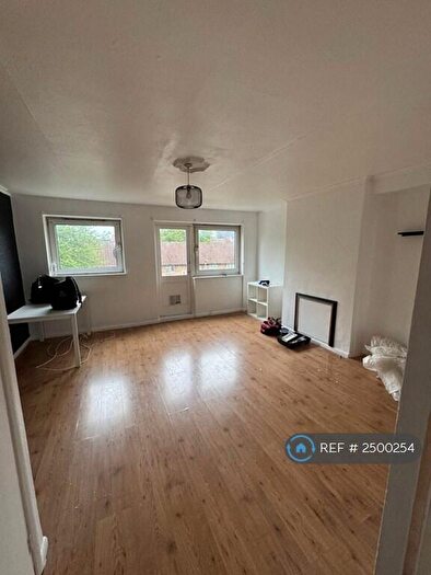 4 Bedroom Maisonette To Rent In Alma Street, London, E15