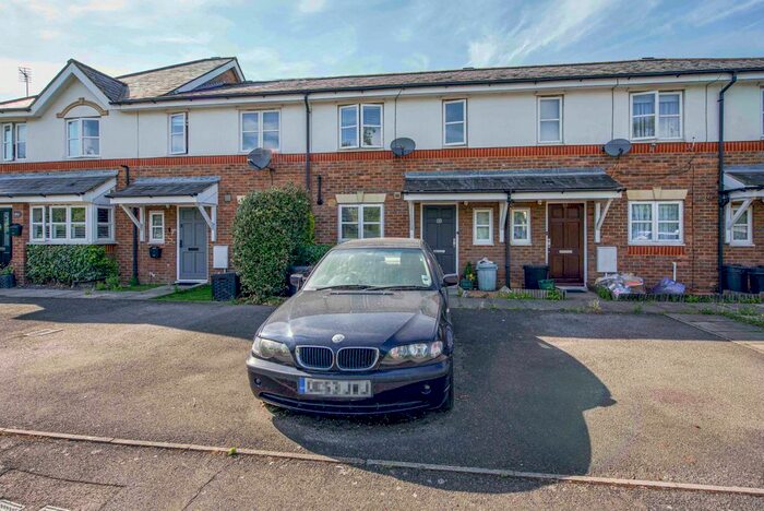 3 Bedroom Terraced House To Rent In Tollgate Drive, Hayes, UB4