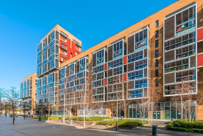 2 Bedroom Flat To Rent In Dalston Square, Dalston, London, E8