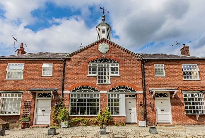 3 Bedroom Terraced House For Sale In Rye Road, Hawkhurst, TN18