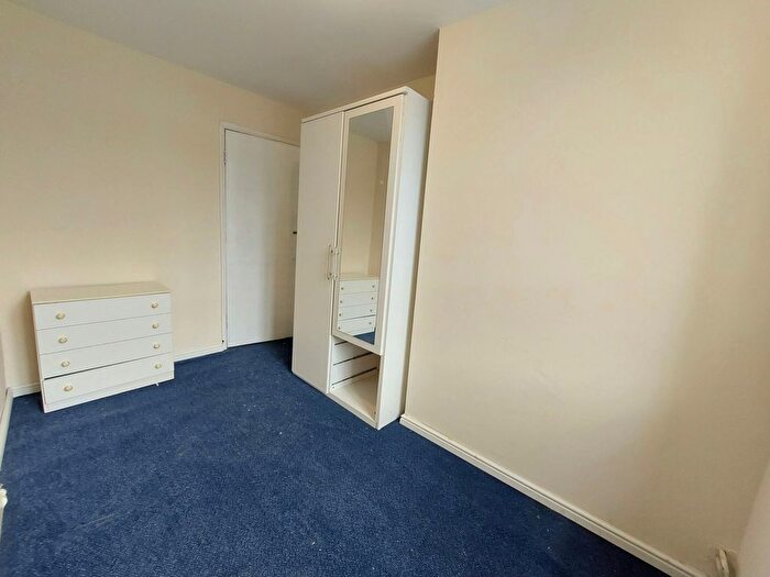 1 Bedroom Flat To Rent In Hannah Street, Porth, CF39