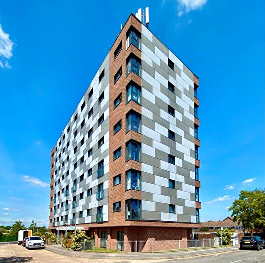 1 Bedroom Flat To Rent In Azalea Drive Swanley, BR8