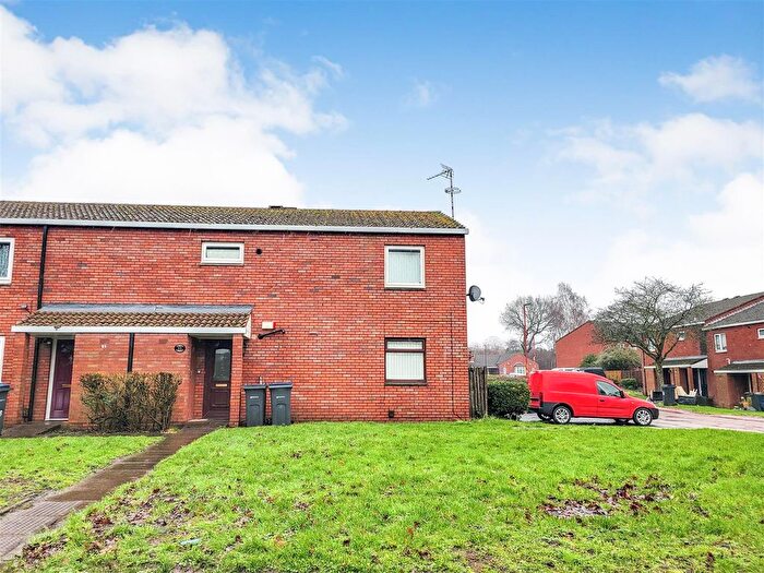 1 Bedroom Flat For Sale In Curlews Close, Birmingham, B23