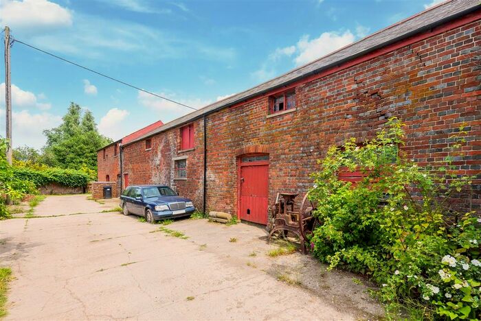 Farm For Sale In Barfrestone, Dover, CT15