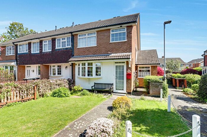 3 Bedroom End Of Terrace House For Sale In Kensington Close, Toton, NG9