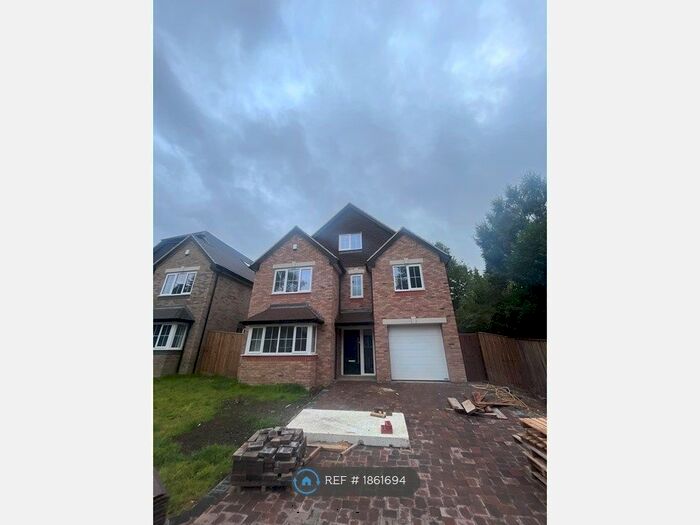 5 Bedroom Detached House To Rent In Wyatts Road, Chorleywood, WD3