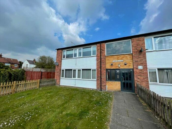 1 Bedroom Flat To Rent In Fairford Road, Chester, CH4