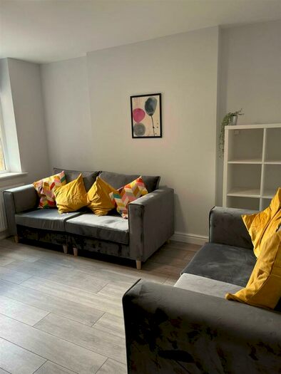 6 Bedroom Private Hall To Rent In Bowerham Road, Lancaster, LA1