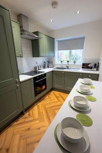 2 Bedroom Flat To Rent In Lambert Road, London, SW2