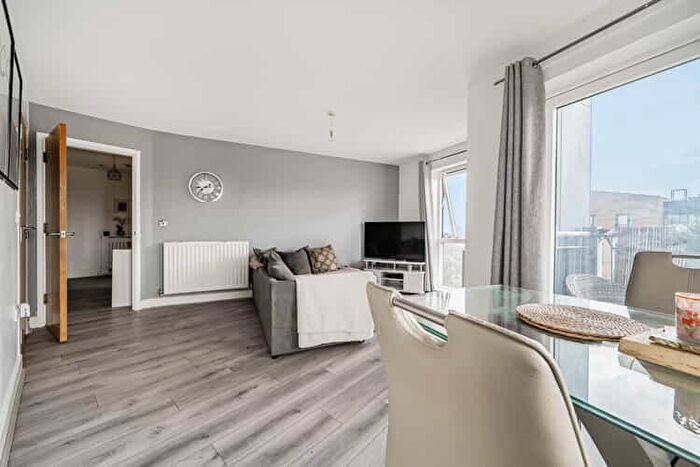 2 Bedroom Flat For Sale In Goldfinch House, Dagenham, London, RM10