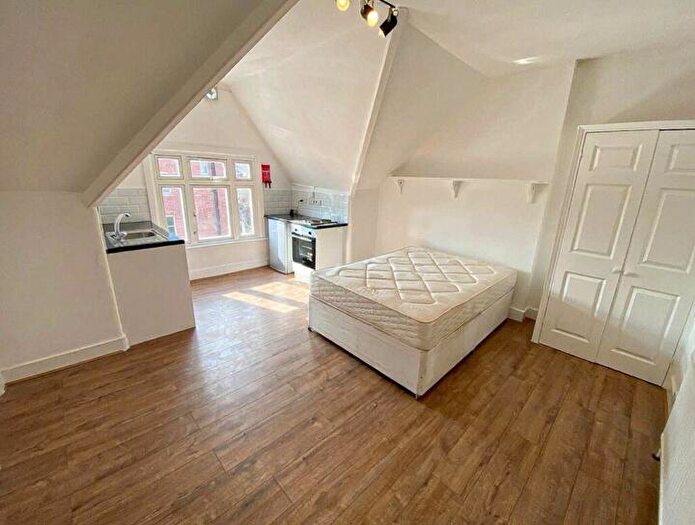 Studio To Rent In Lambolle Road, Belsize Park, NW3