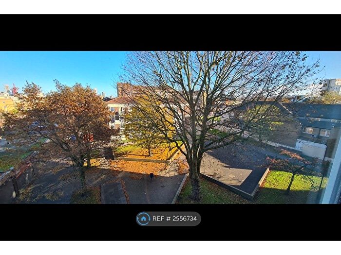 1 Bedroom Flat To Rent In Heylyn Square, London, E3