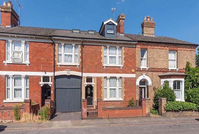 3 Bedroom Terraced House For Sale In Beaudesert, Leighton Buzzard, LU7