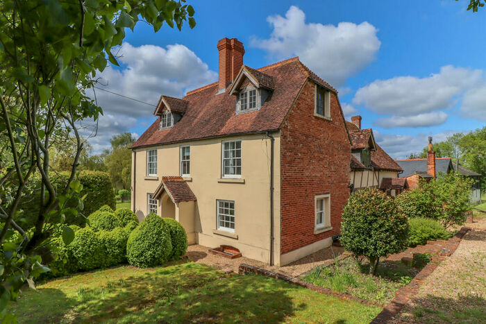6 Bedroom Detached House For Sale In Brook, King's Somborne, Stockbridge, Hampshire, SO20