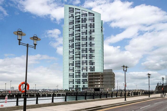 2 Bedroom Apartment To Rent In Alexandra Tower, Princes Parade, Liverpool, L3