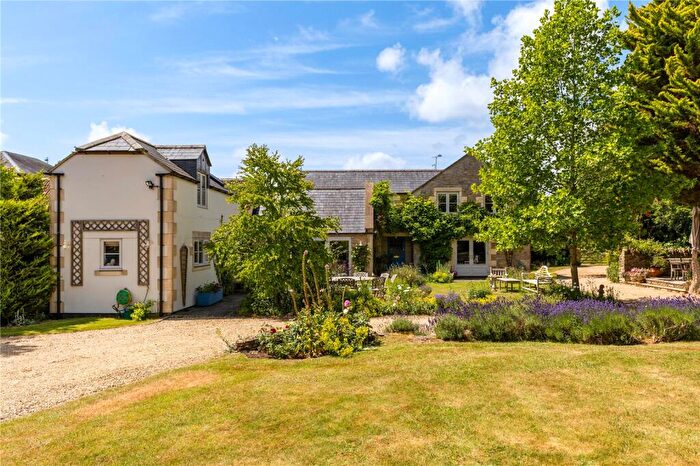 4 Bedroom Link Detached House For Sale In Cuttle Lane, Biddestone, Chippenham, Wiltshire, SN14