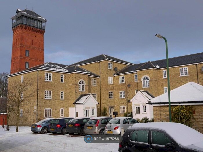 2 Bedroom Flat To Rent In Edith Cavell Way, London, SE18