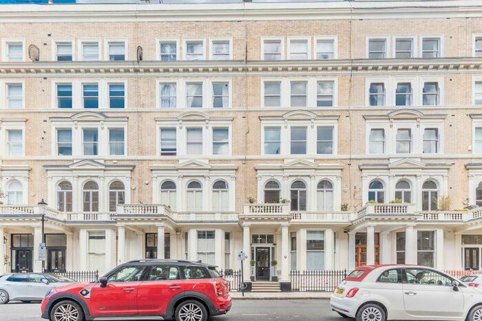 2 Bedroom Flat To Rent In Queens Gate Place, South Kensington, London, SW7