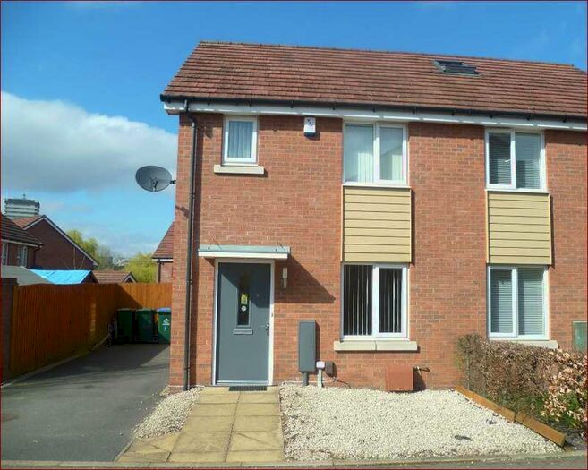 2 Bedroom House To Rent In Kingfisher Close, Coventry, CV2