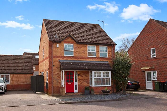 3 Bedroom Property For Sale In The Nortons, Caldecotte, Milton Keynes, MK7