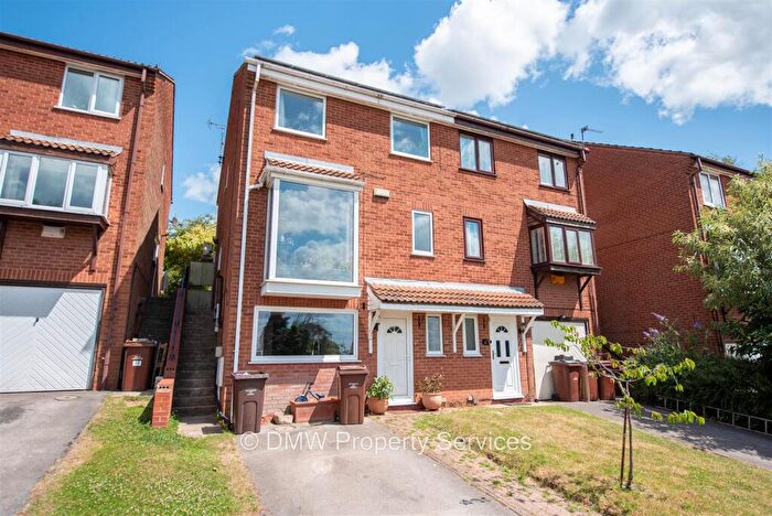 4 Bedroom Semi-Detached House For Sale In Muston Close, Nottingham, NG3